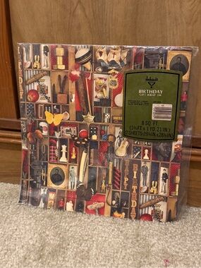 I Spy core Vintage Birthday Gift Wrap